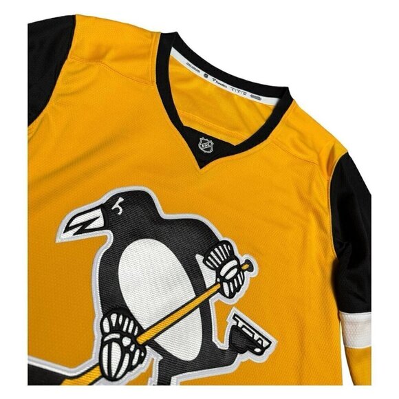 Womens Pittsburgh Penguins Fanatics NHL Breakaway Alternate Hockey Jersey Yellow - Picture 3 of 5